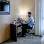 Comfort Bordeaux Arena Hotel apartamentowy 3*