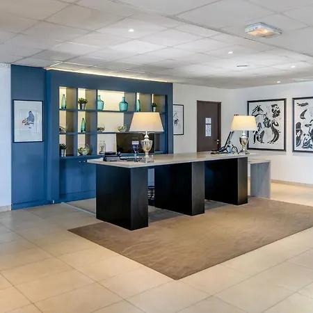 Comfort Bordeaux Arena Lägenhetshotell Bègles