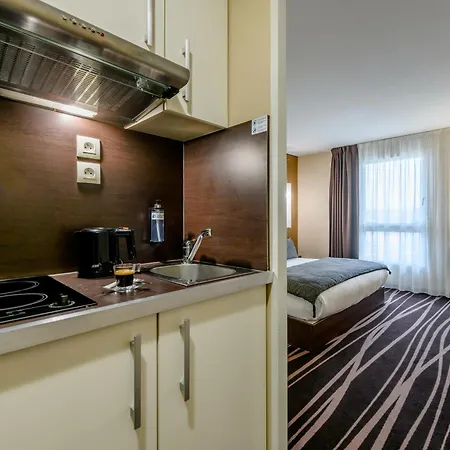 Comfort Bordeaux Arena شقة فندقية بوجْلِ
