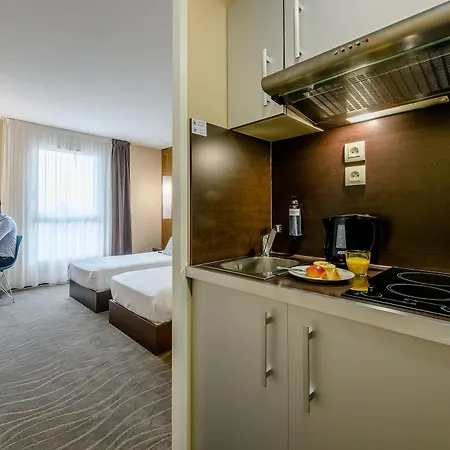 Comfort Bordeaux Arena Lägenhetshotell