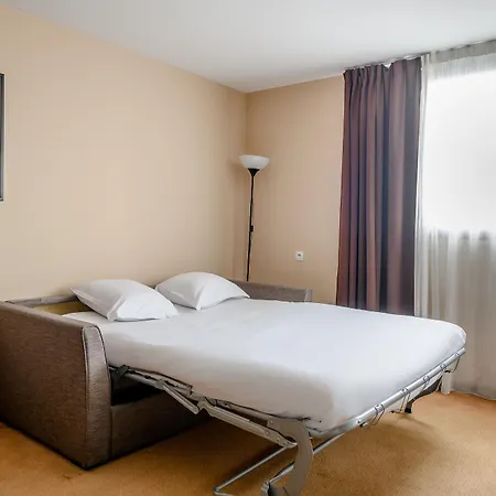 Comfort Bordeaux Arena Lägenhetshotell Bègles