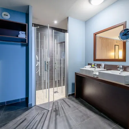 Lägenhetshotell Comfort Bordeaux Arena 3*