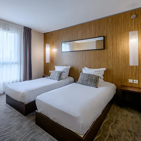 Lägenhetshotell Comfort Bordeaux Arena 3*