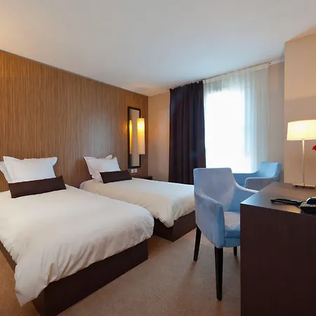 Comfort Bordeaux Arena 3*
