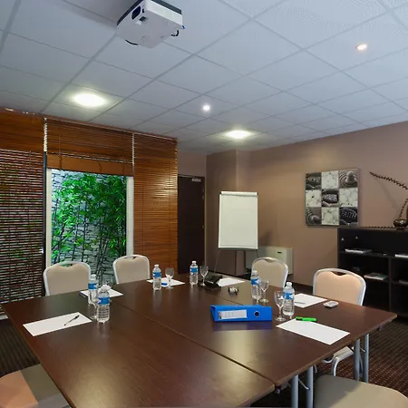 Comfort Bordeaux Arena شقة فندقية