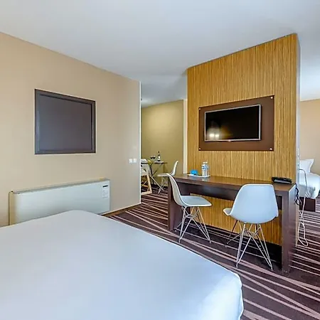 Comfort Bordeaux Arena Апарт-отель
