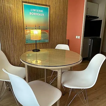 Comfort Bordeaux Arena Апарт-отель 3*