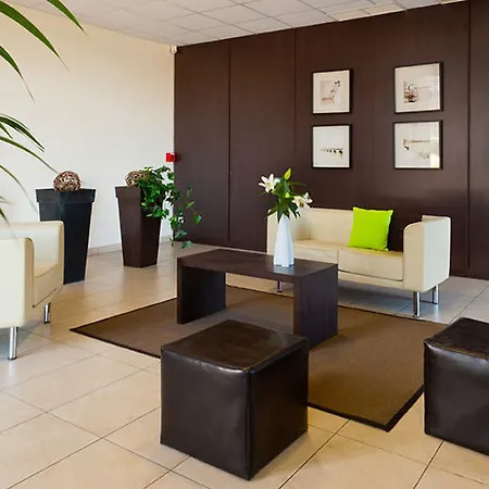 Lägenhetshotell Comfort Bordeaux Arena Bègles