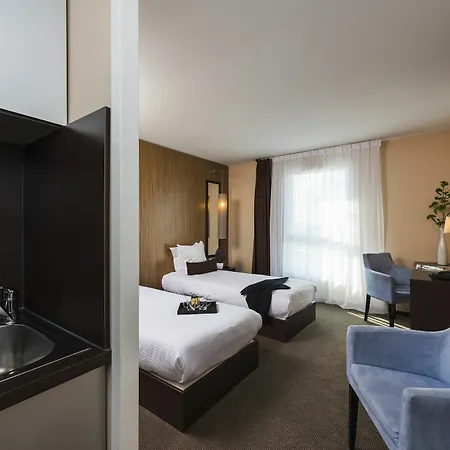 Lägenhetshotell Comfort Bordeaux Arena 3*
