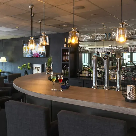 Comfort Bordeaux Arena Lägenhetshotell Bègles