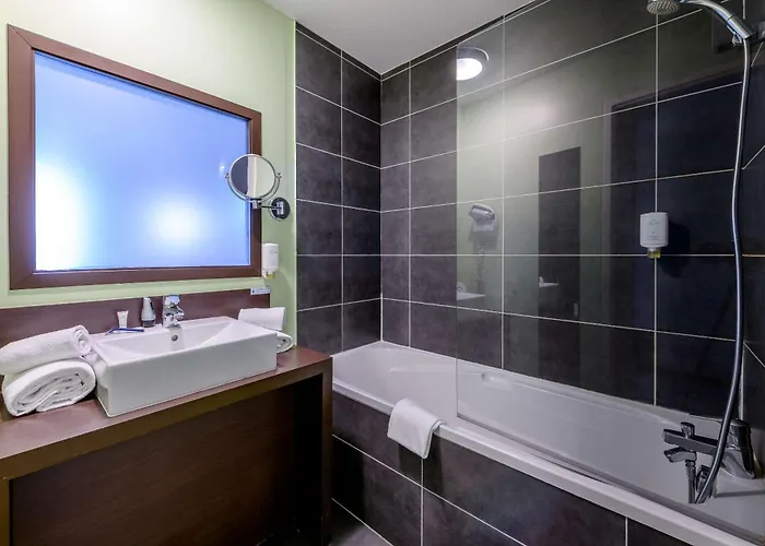 Comfort Bordeaux Arena Aparthotel Bègles