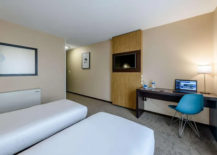 Comfort Bordeaux Arena 3* Bègles